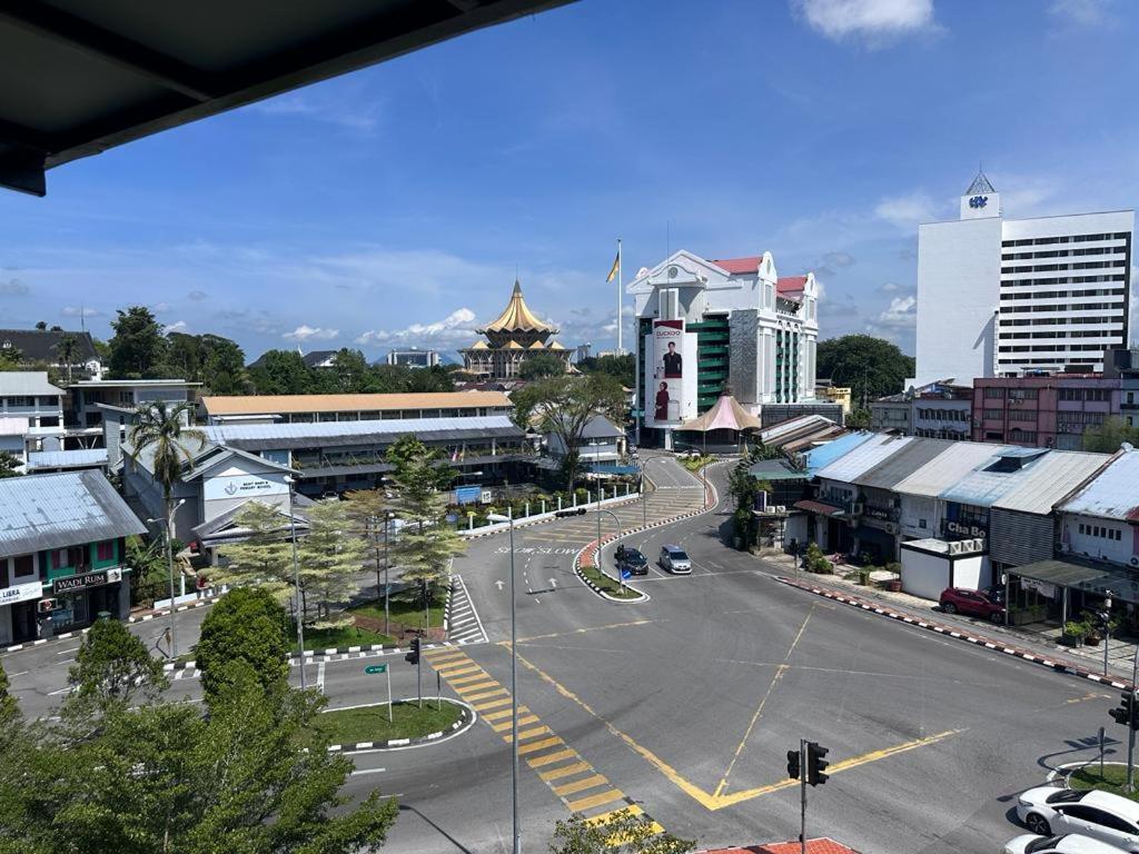 Fata Hotel By Project Borneo Kuching Esterno foto