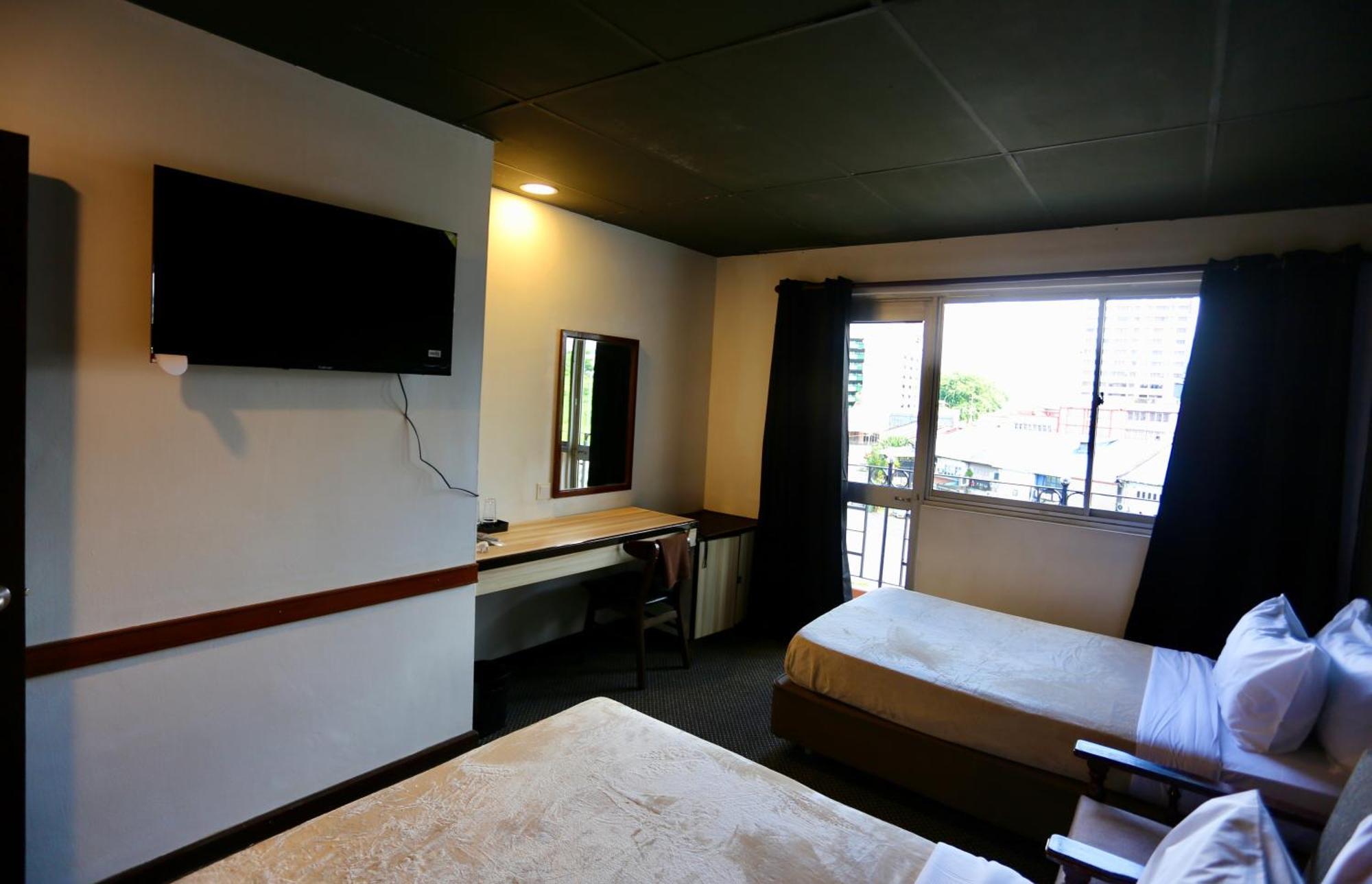 Fata Hotel By Project Borneo Kuching Esterno foto
