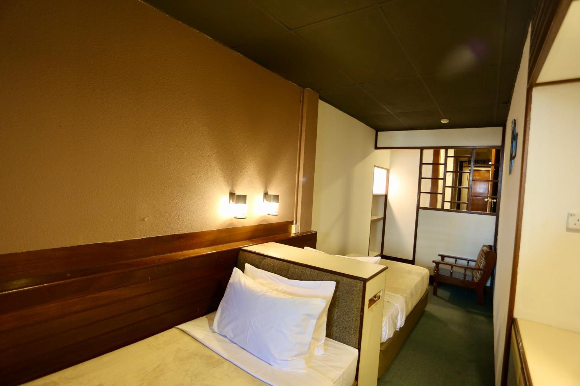 Fata Hotel By Project Borneo Kuching Esterno foto