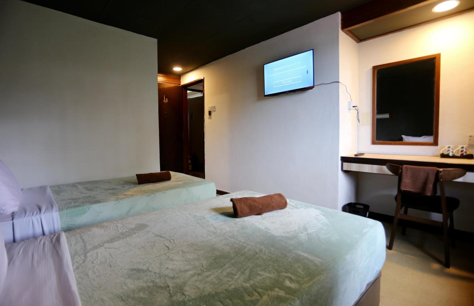 Fata Hotel By Project Borneo Kuching Esterno foto